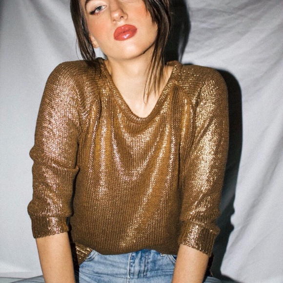 *SOLD* Gold Knit Sweater - Picture 3 of 8